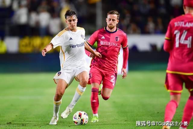 巴萨提出听证会申请 确保奥尔莫和维克托1月注册