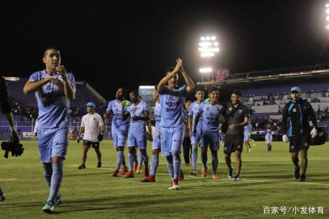 库里遭遇左腓骨扭伤 将缺席此后两战周六复查